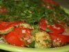 Как приготовить теплый салат из помидоров и кабачков?