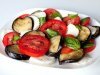 Как приготовить салат из томатов, баклажанов и брынзы? 
