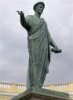 Почему в центре Одессы стоит памятник французу?