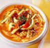 Как приготовить томатный суп с яичными блинчиками?