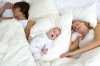 Вреден ли совместный сон ребенка и мамы?