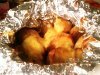 Как запечь мелкий картофель с майонезом и сыром?