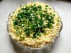 Как приготовить слоеный салат со шпротами? 